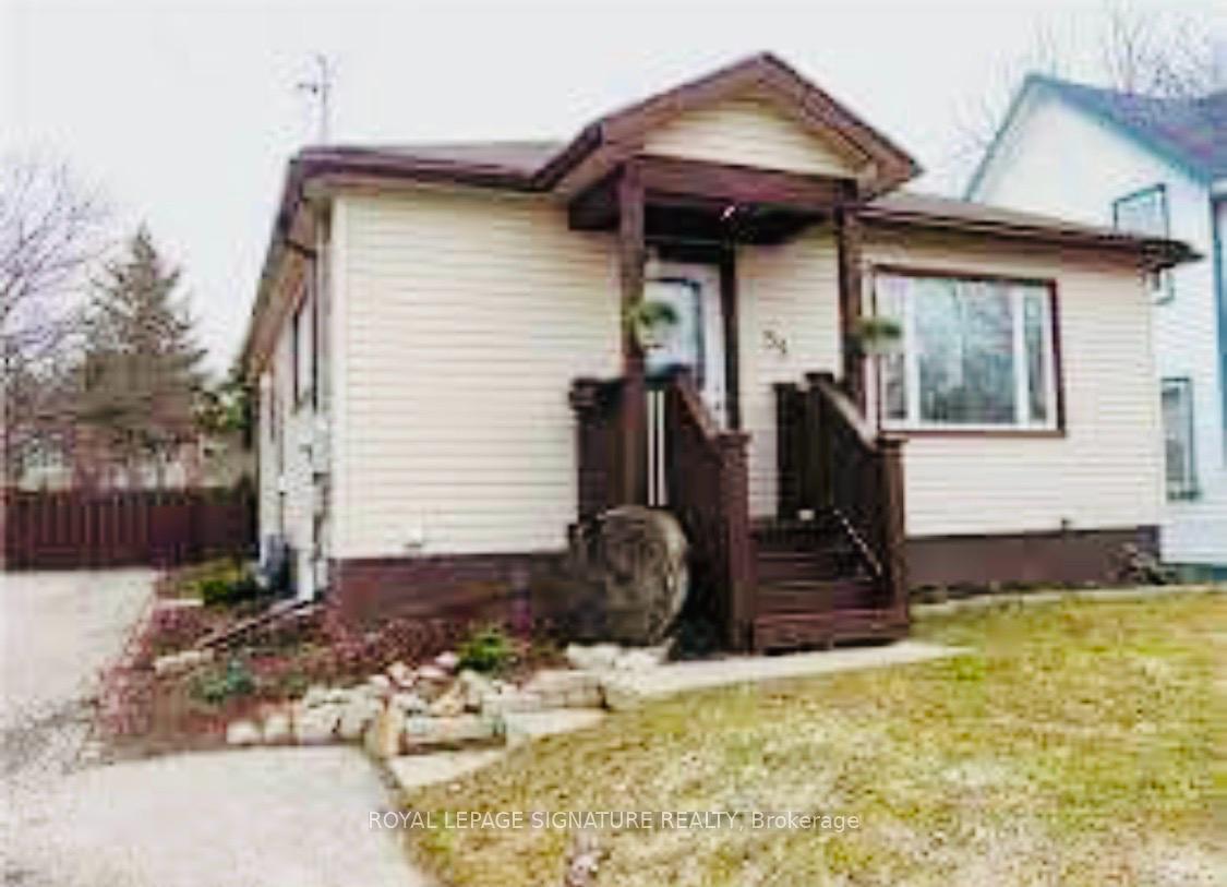 59 Penetang Street Barrie Ontario Canada Sale residential Maya Garg Royal LePage Signature Realty, Brokerage