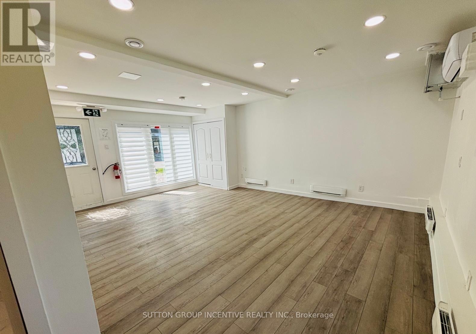 UNIT #3 - 2091 25 Side Road Innisfil Ontario Canada Lease commercial   Sutton Group Incentive Realty Inc.,Brokerage*