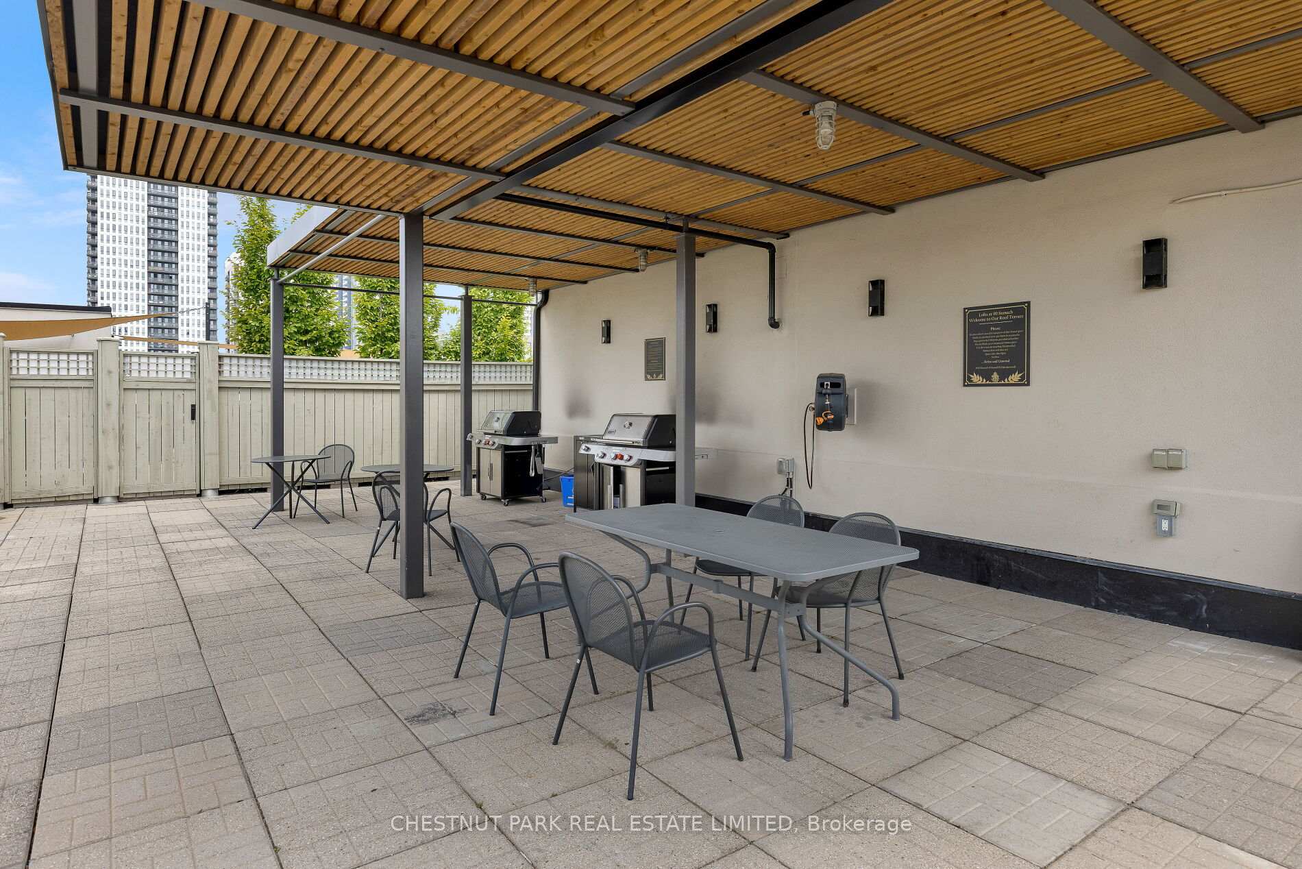 2 Bedroom Apartment/Flat's Image 23
