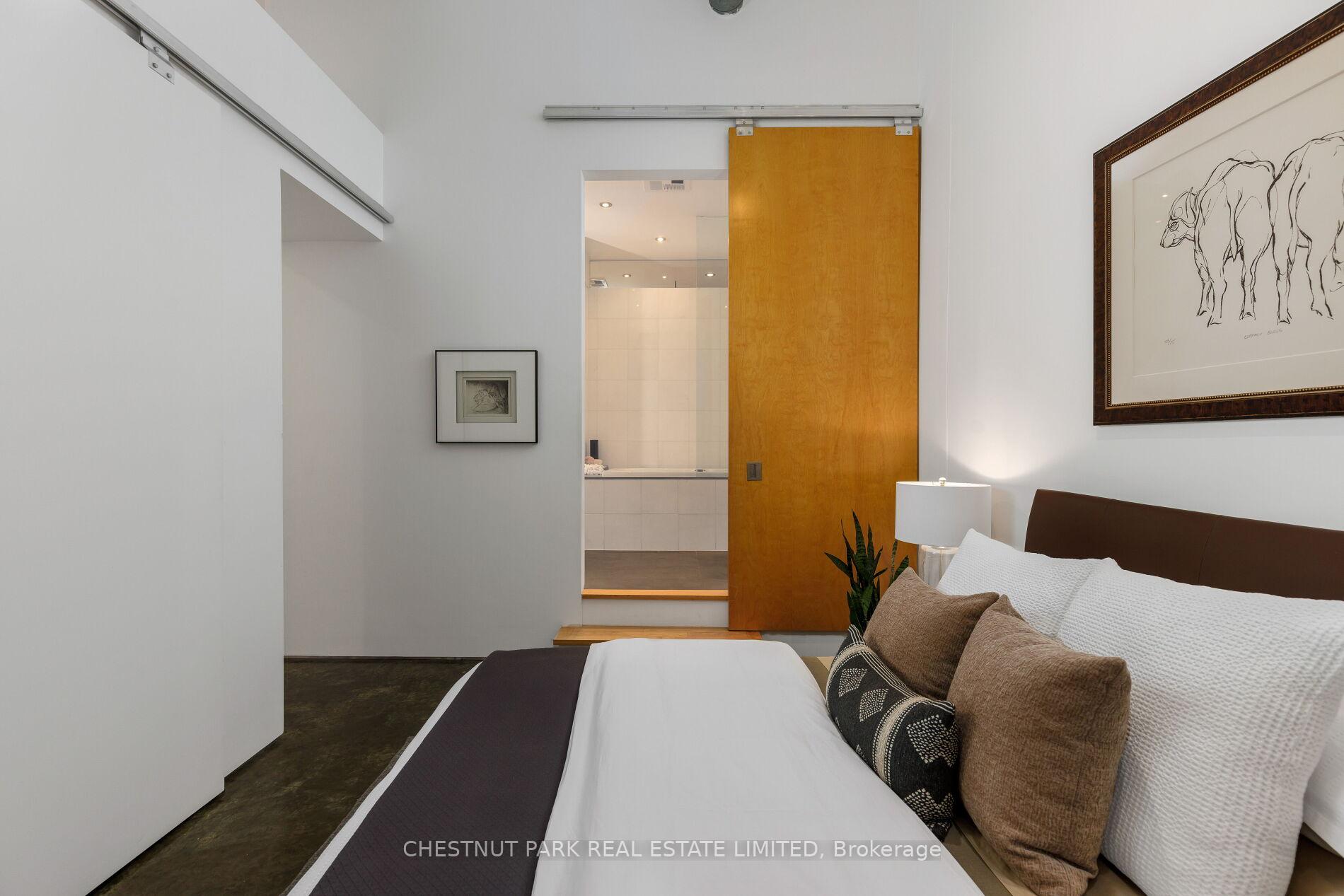 2 Bedroom Apartment/Flat's Image 12