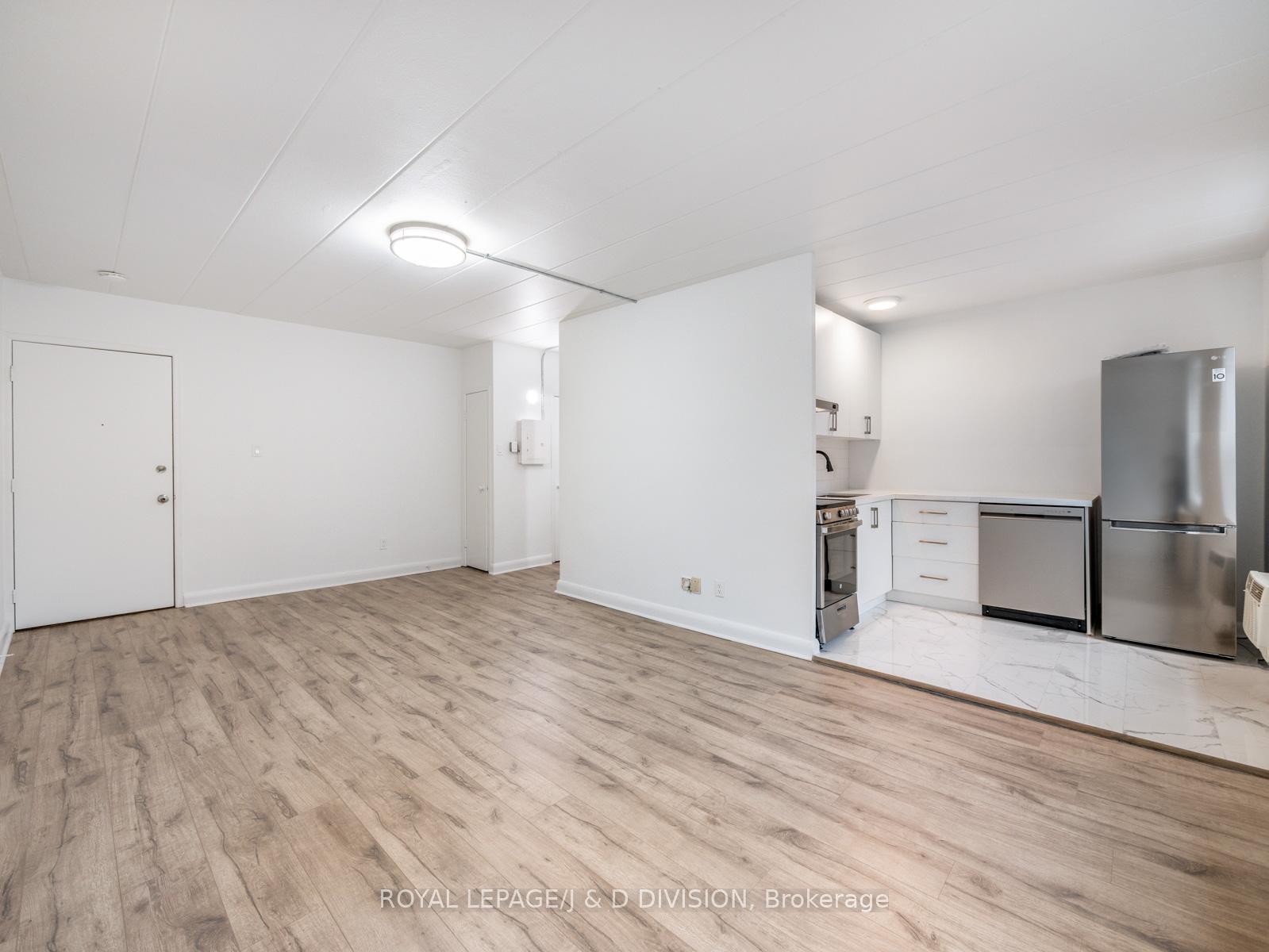 102 - 325 Sammon Avenue Toronto Ontario Canada Rent residential   Bruce Murray - Real Estate Homeward, Brokerage