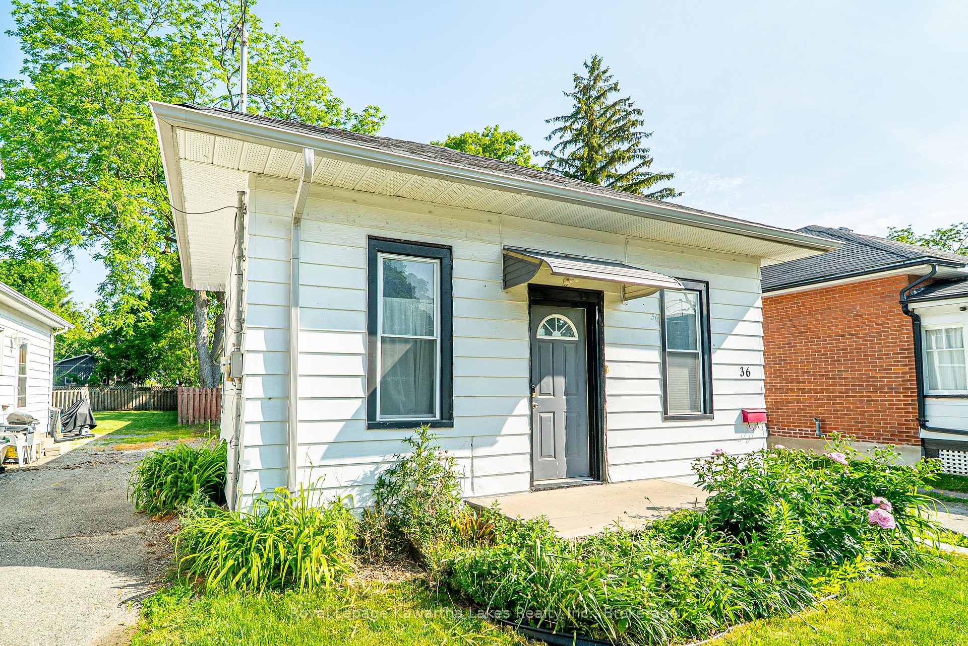 36 Melbourne Street W Kawartha Lakes Ontario Canada Sale residential TRUDY WILSON RE/MAX Eastern Realty Inc. Brokerage*