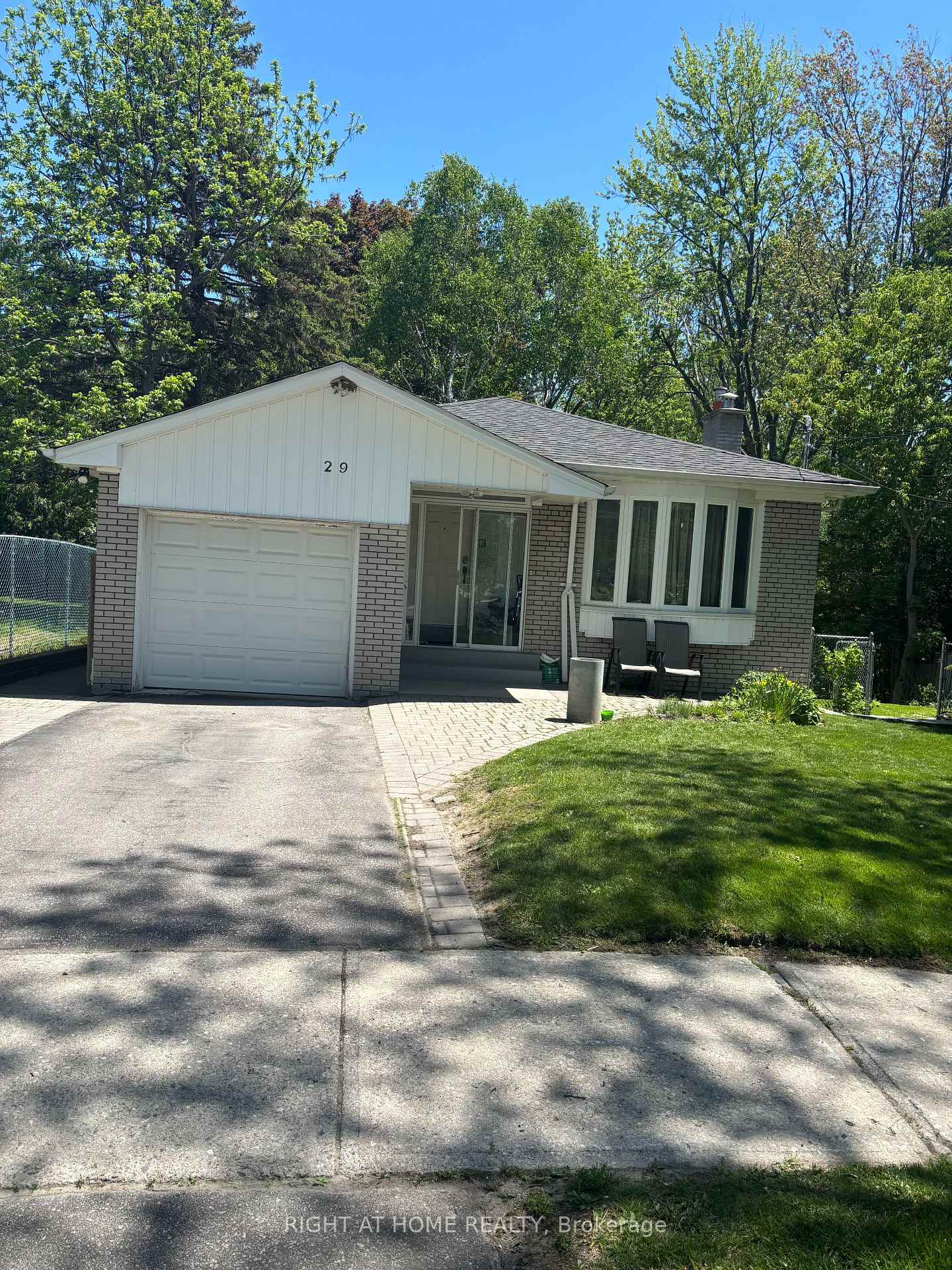 29 ravenview Drive Toronto Ontario Canada Rent residential Zain Khan Right at Home Realty, Brokerage*