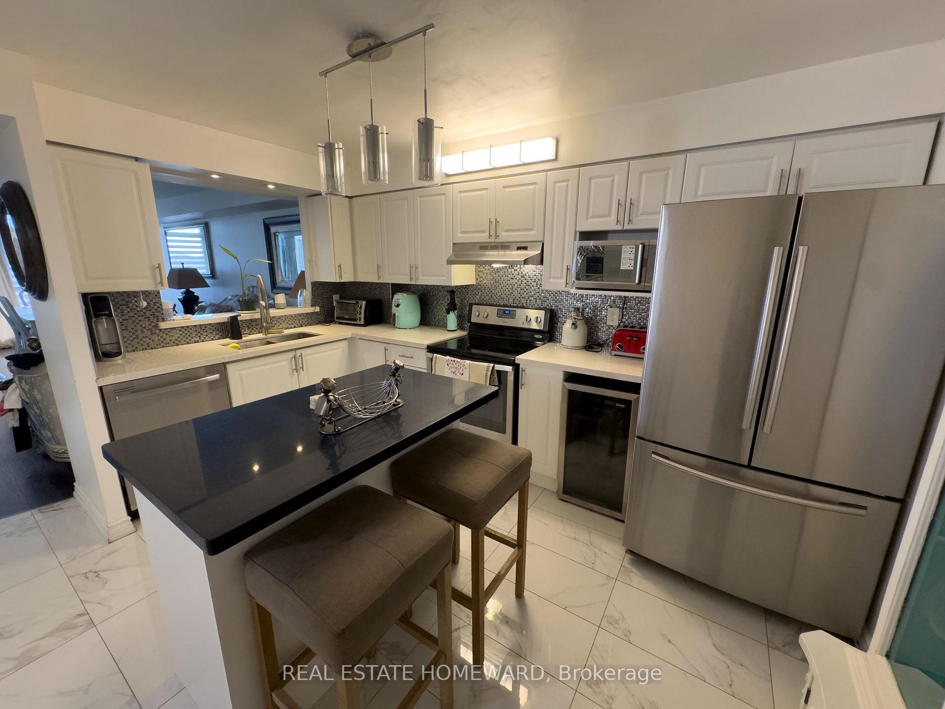 708 - 4727 Sheppard Avenue E Toronto Ontario Canada Rent residential   Real Estate Homeward, Brokerage*