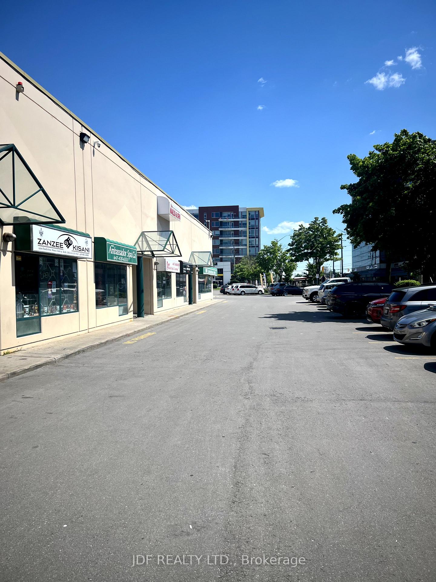 14 - 1270 Finch Avenue W Toronto Ontario Canada Sale commercial Example Agent InCom Demo Office