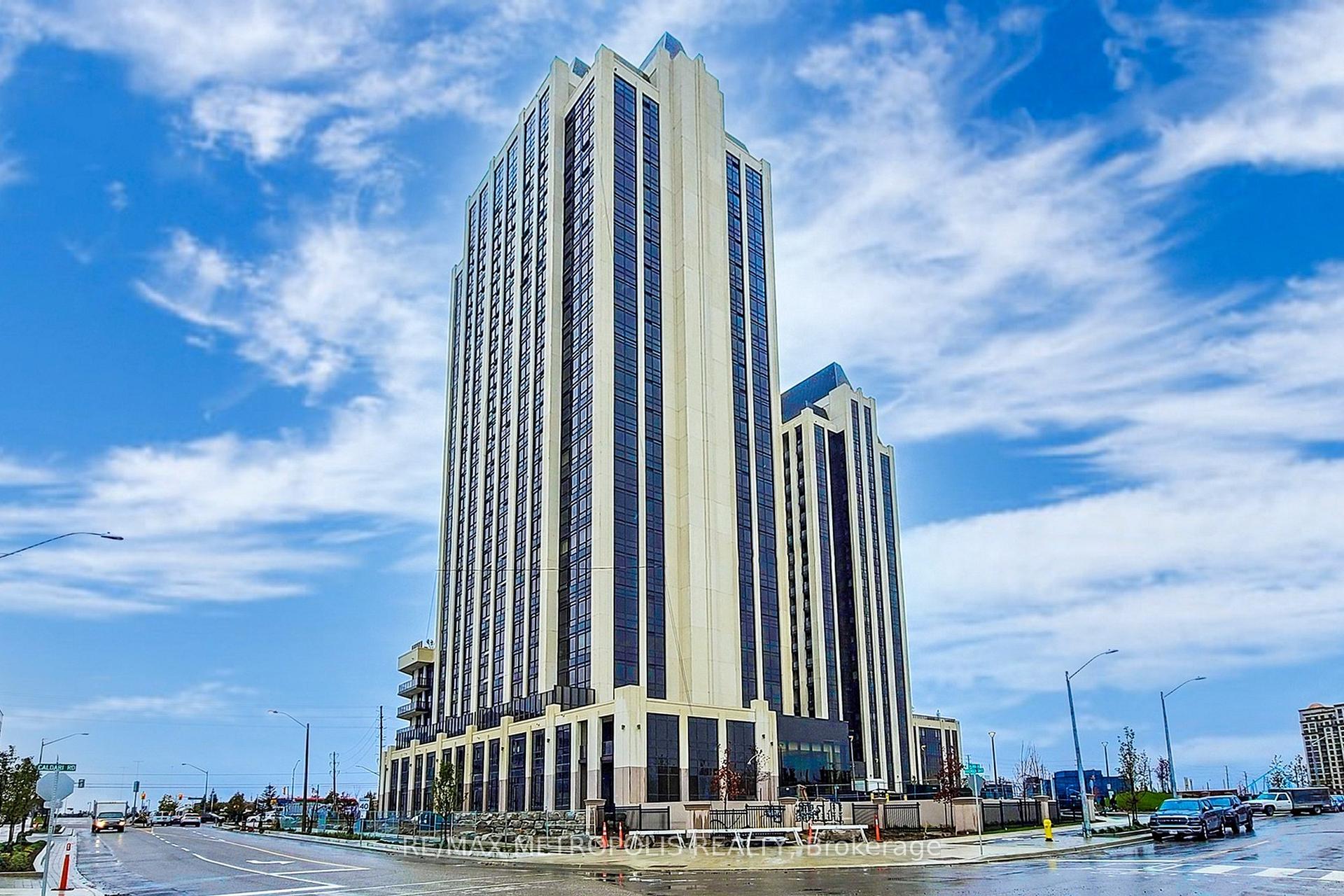 PH08 - 9075 Jane Street Vaughan Ontario Canada Rent residential   RE/MAX Metropolis Realty Brokerage*