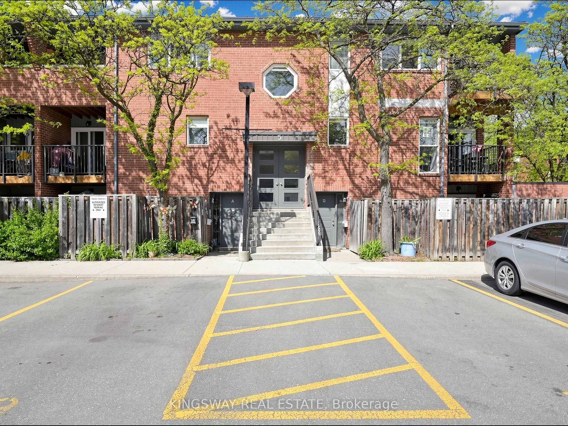 5F - 2866 Battleford Road Mississauga Ontario Canada Sale residential   City-Pro Realty Inc. Brokerage