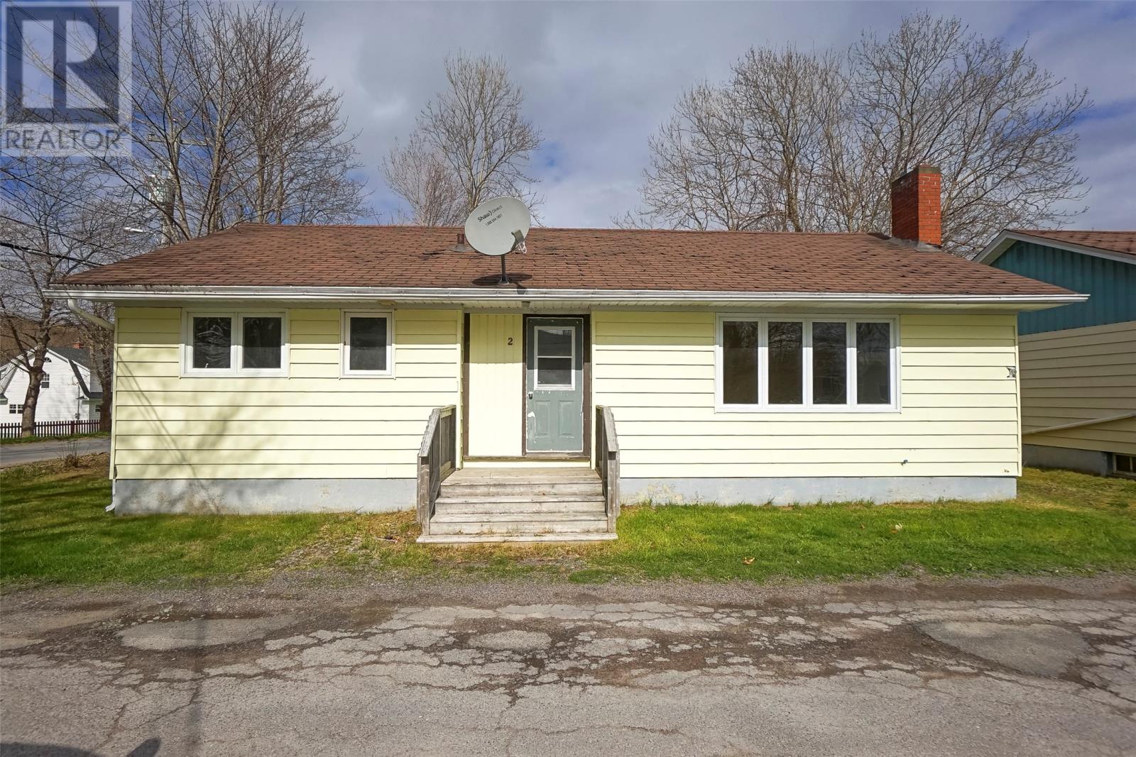 2 Bay Street Carbonear Newfoundland And Labrador Canada Sale residential Gennie Rose BlueKey Realty Inc.