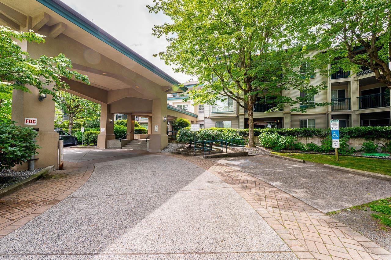 331 19528 FRASER HIGHWAY Surrey British Columbia Canada Sale residential Paul McCallum HomeLife Benchmark Realty*