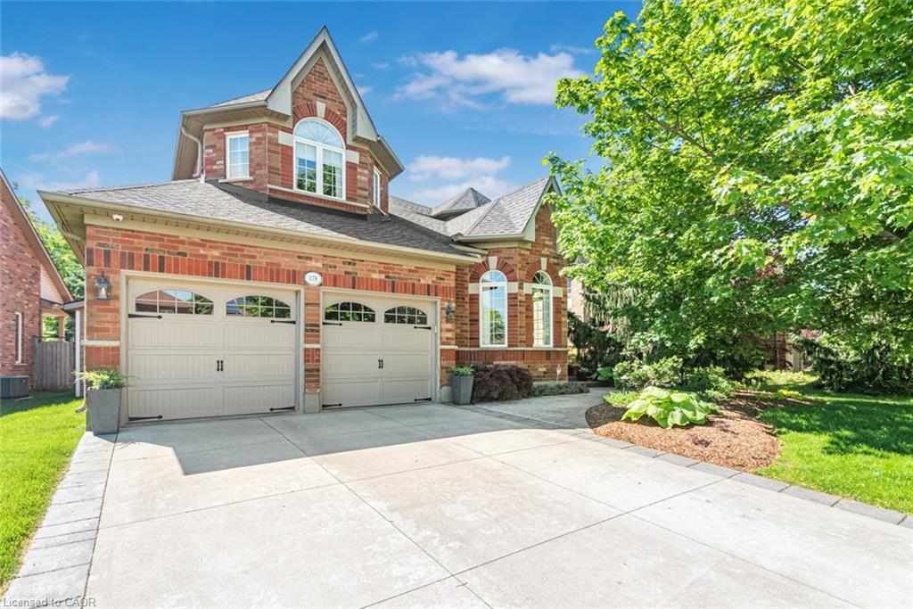 178 Valmont Court Ancaster Ontario Canada Sale residential Laura Doucette Sutton Group Innovative Realty Inc., Brokerage*