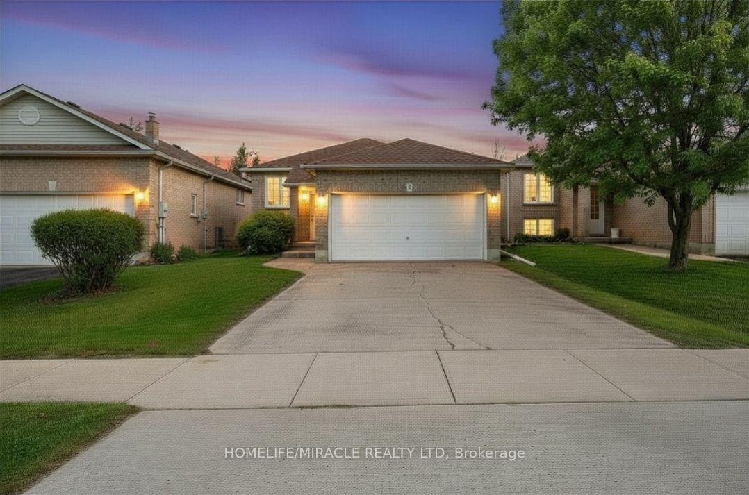 8 Bradley Lane Brantford Ontario Canada Sale residential Hardeep Singh HomeLife/Miracle Realty Ltd, Brokerage *