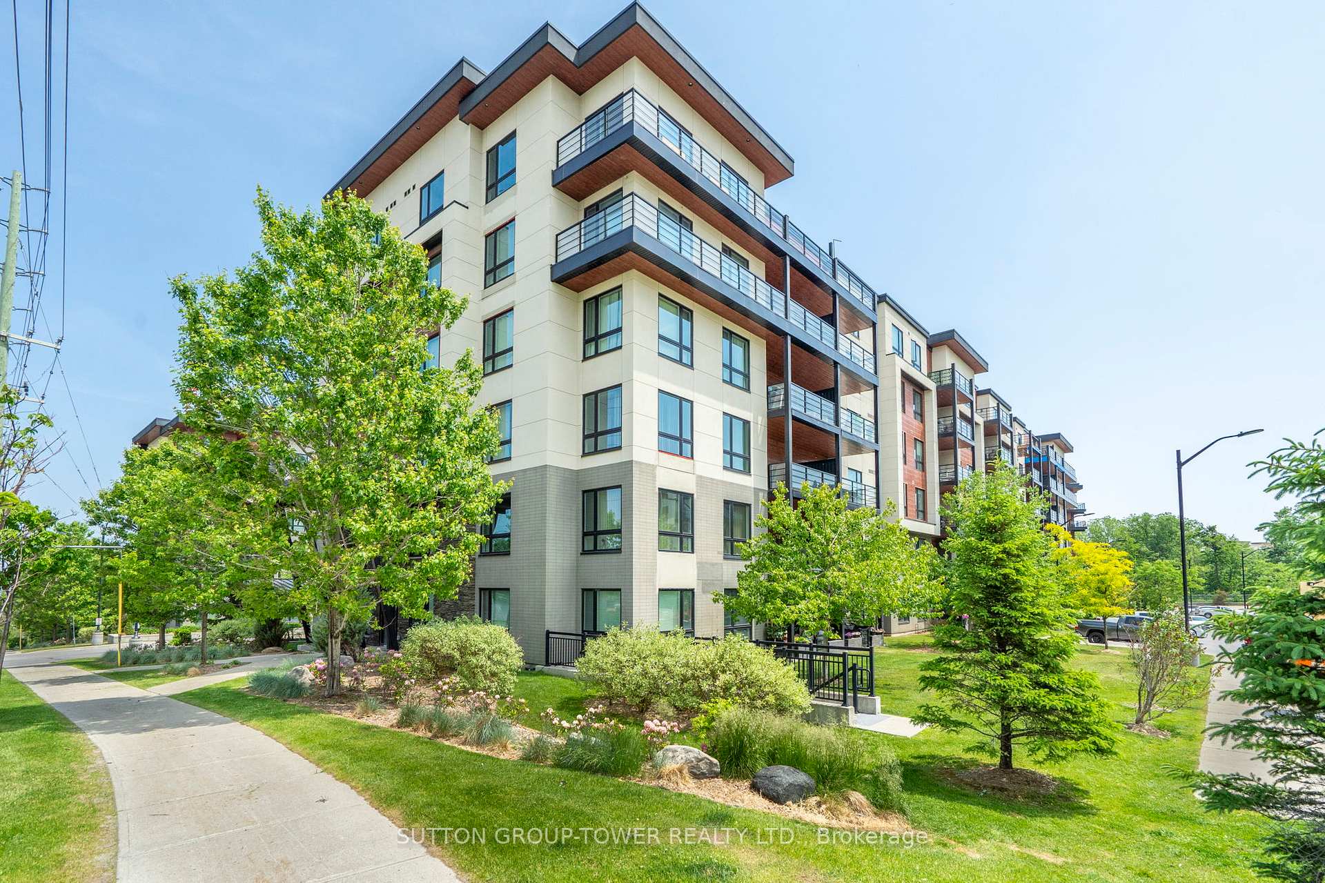 314 - 306 Essa Road Barrie Ontario Canada Sale residential Mei Jin 金玫 Sutton Group Incentive Realty Inc.,Brokerage*