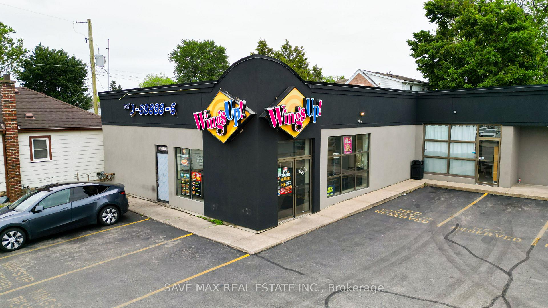 535 Upper Wellington Street Hamilton Ontario Canada Sale commercial   Save Max Real Estate Inc.