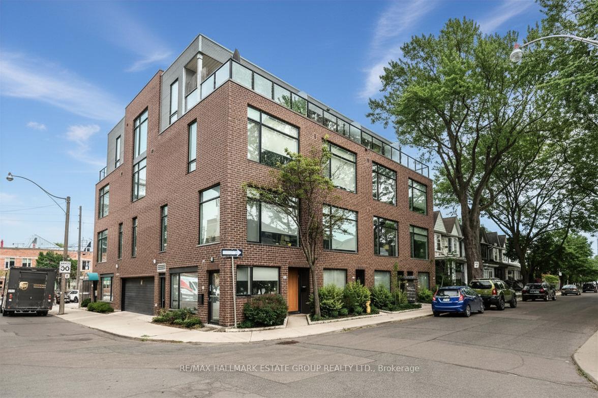 3 - 41 Verral Avenue Toronto Ontario Canada Sale residential Maria Guadagnolo RE/MAX PREMIER INC. Brokerage*