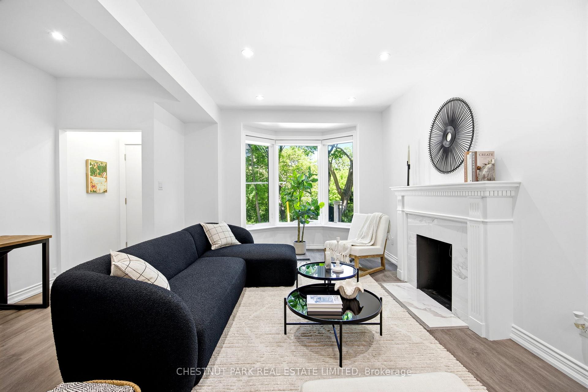 4 Bedroom Single Family Home/House's Image 6