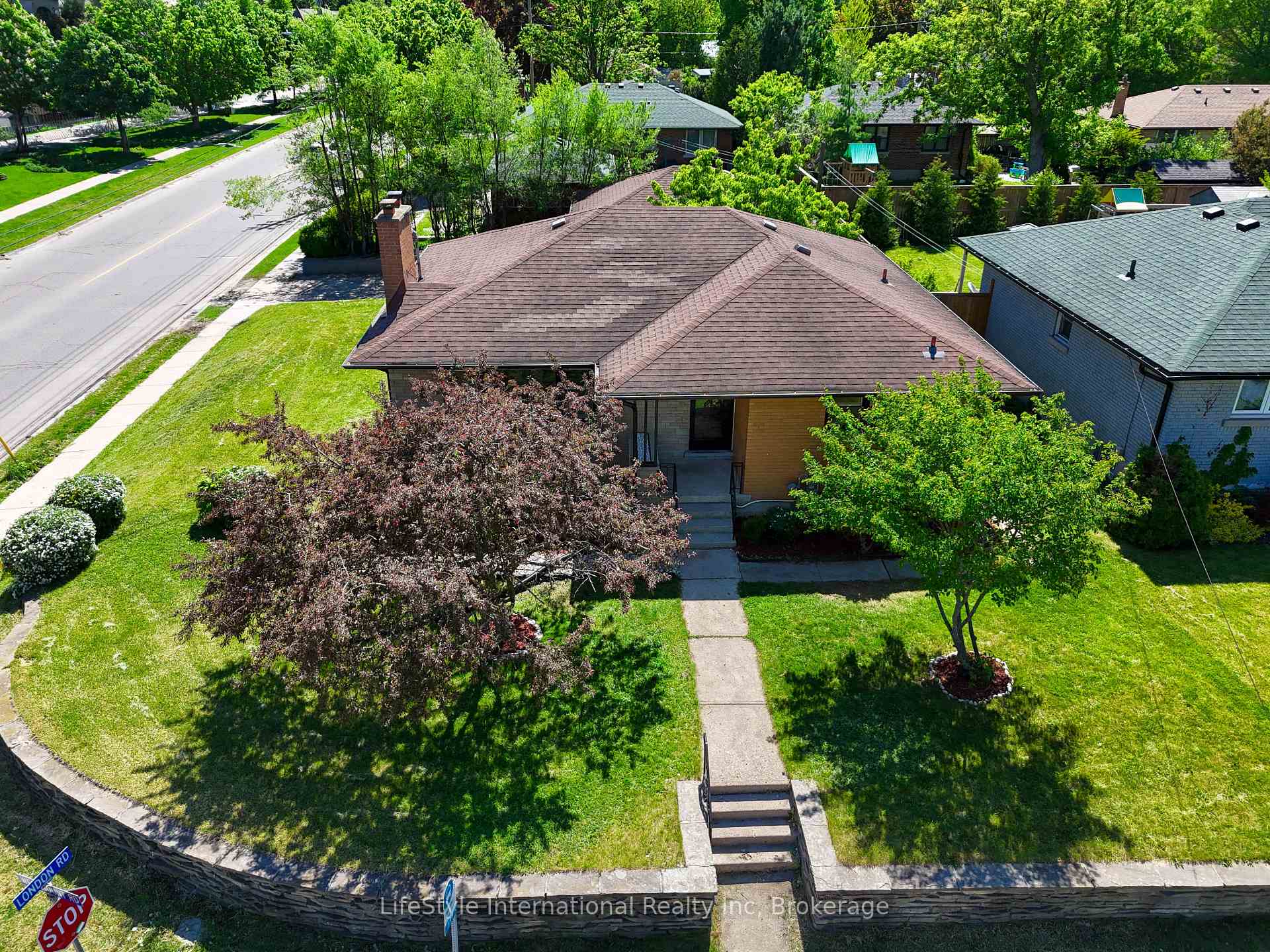 2 Westmount Road Guelph Ontario Canada Sale residential Shubham Sharma Lifestyle International Realty Inc., Brokerage