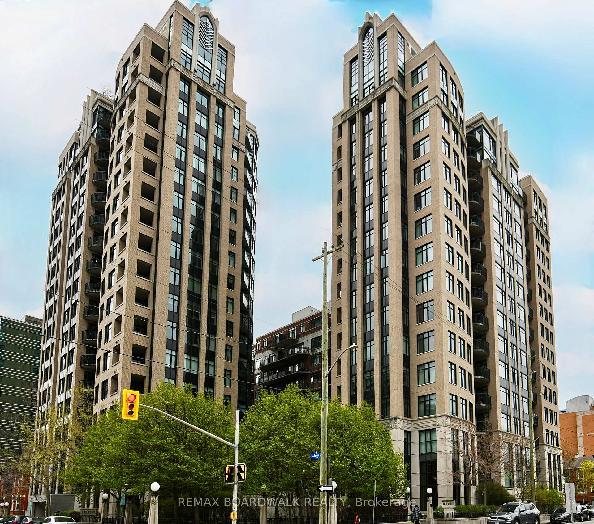 702 - 245 Kent Street Ottawa Ontario Canada Sale residential   Royal LePage Performance Realty, Brokerage *
