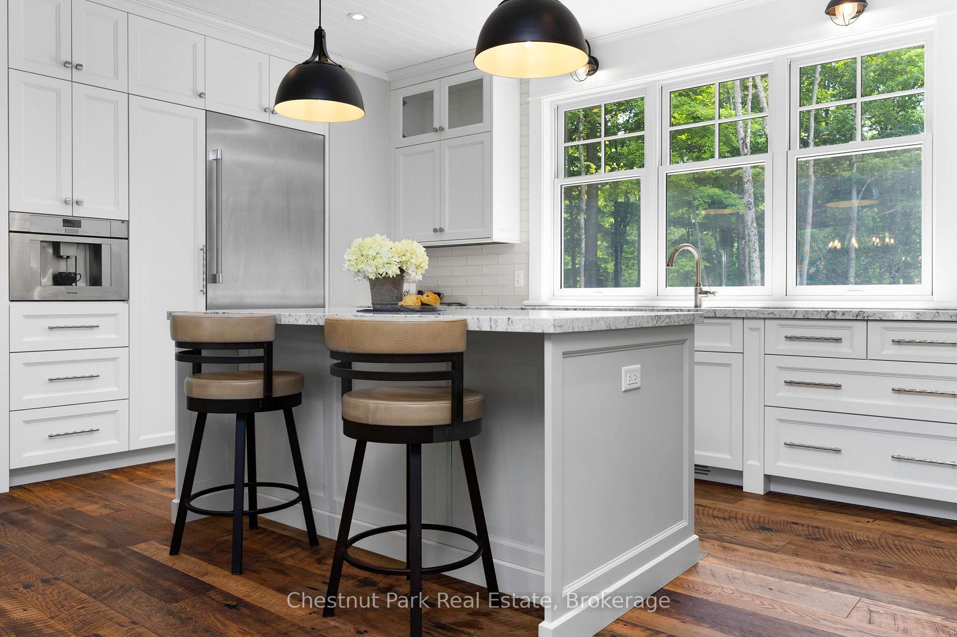 4 Bedroom Single Family Home/House's Image 12