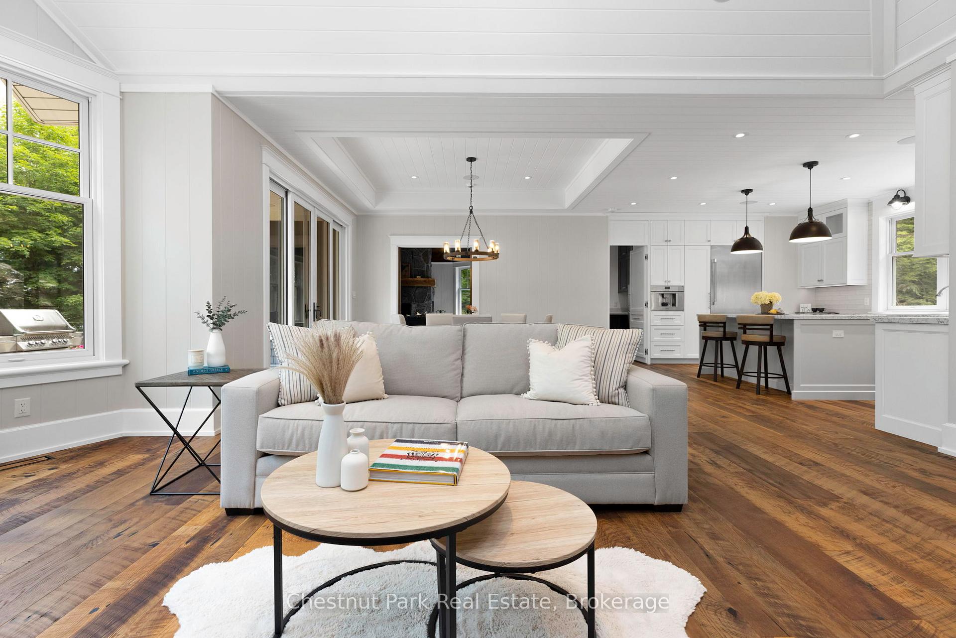 4 Bedroom Single Family Home/House's Image 8