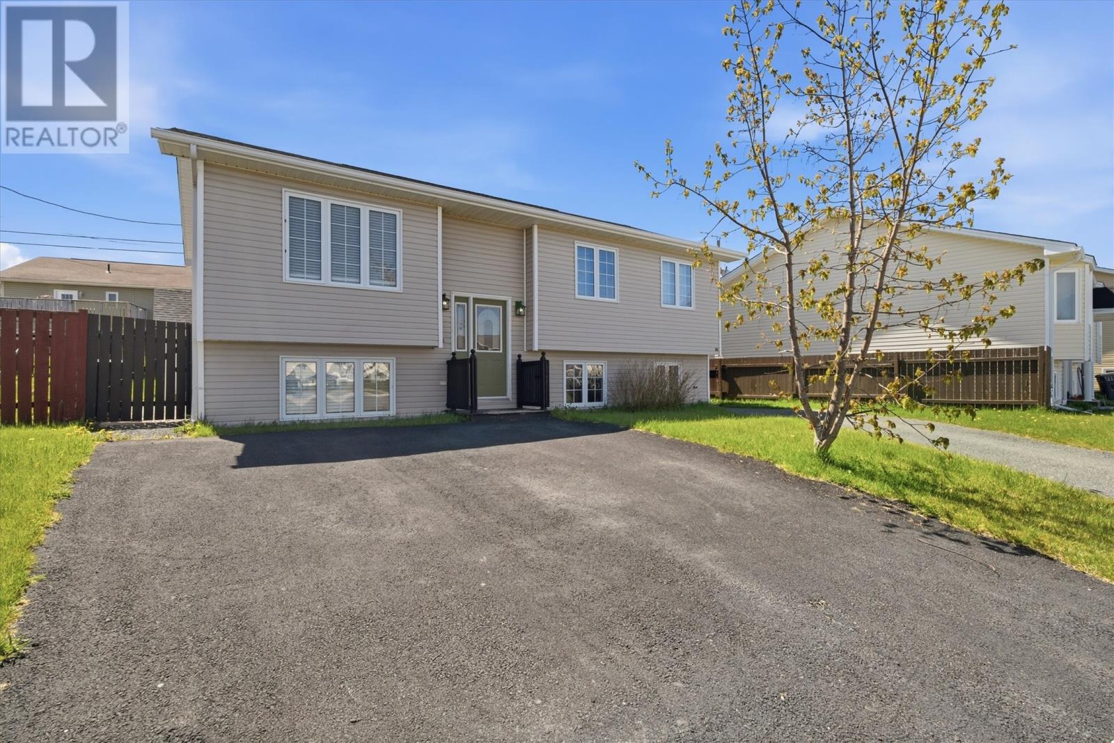 10 Mercedes Court Conception Bay South Newfoundland And Labrador Canada Sale residential Gennie Rose BlueKey Realty Inc.