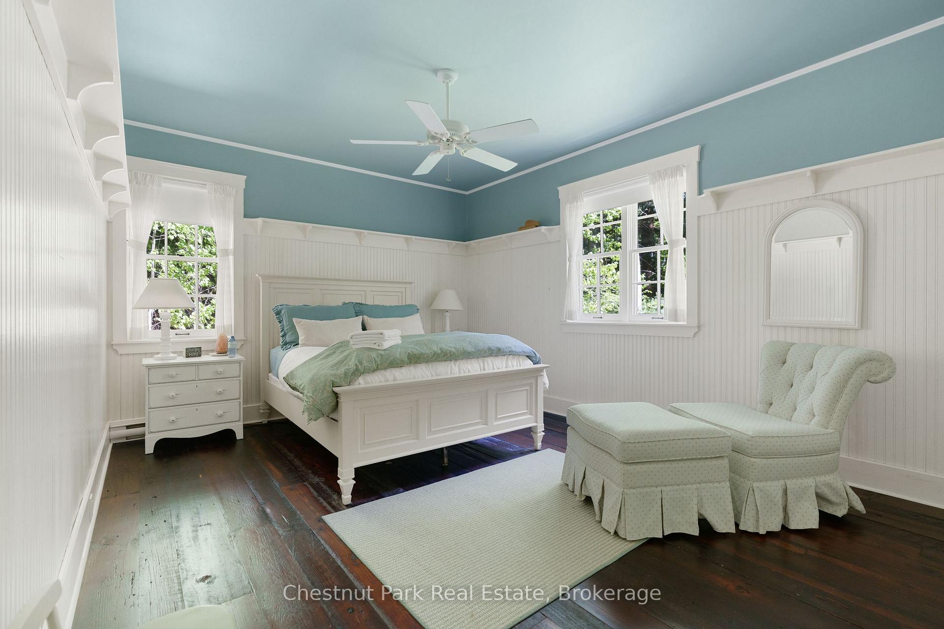 6 Bedroom Single Family Home/House's Image 19