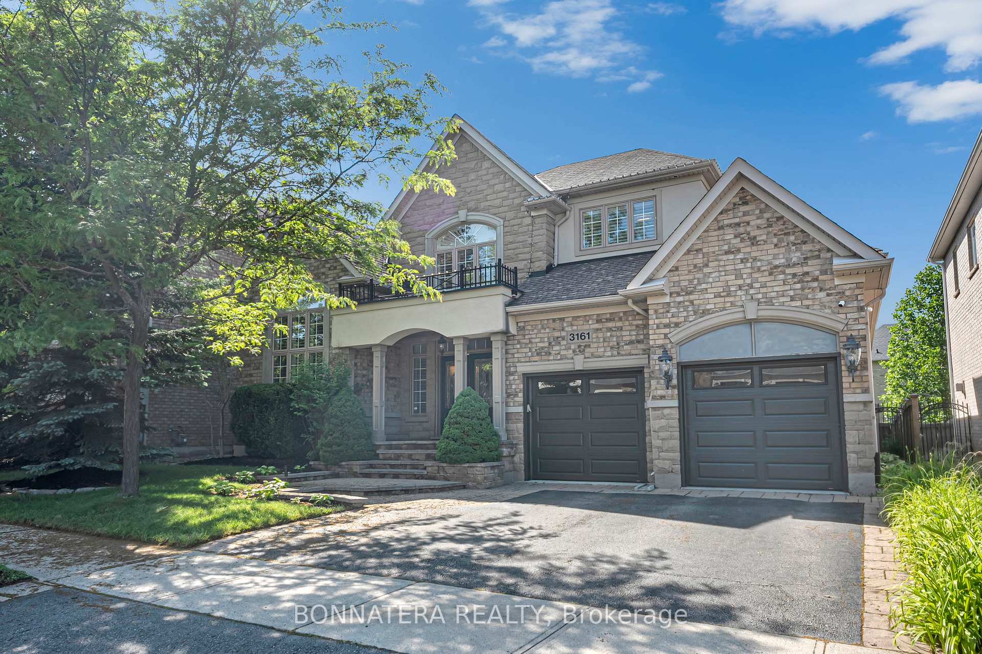 3161 Saddleworth Crescent Oakville Ontario Canada Sale residential Next Stage Realty Right at Home Realty, Brokerage*