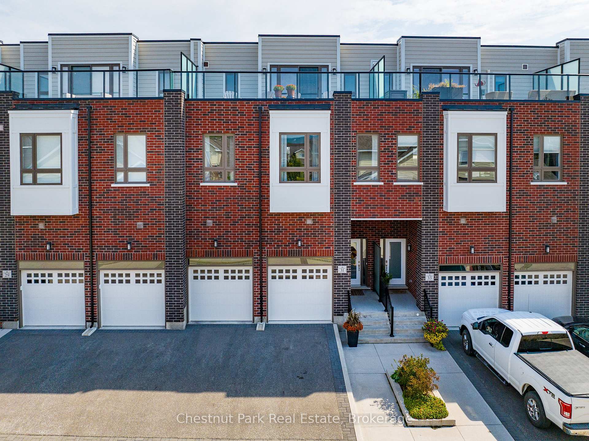 3 Bedroom Apartment/Flat's Image 32