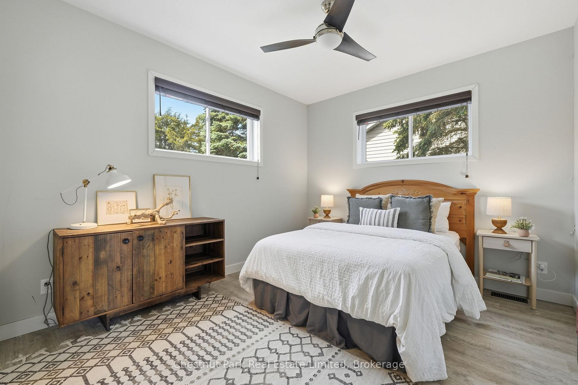 4 Bedroom Single Family Home/House's Image 12