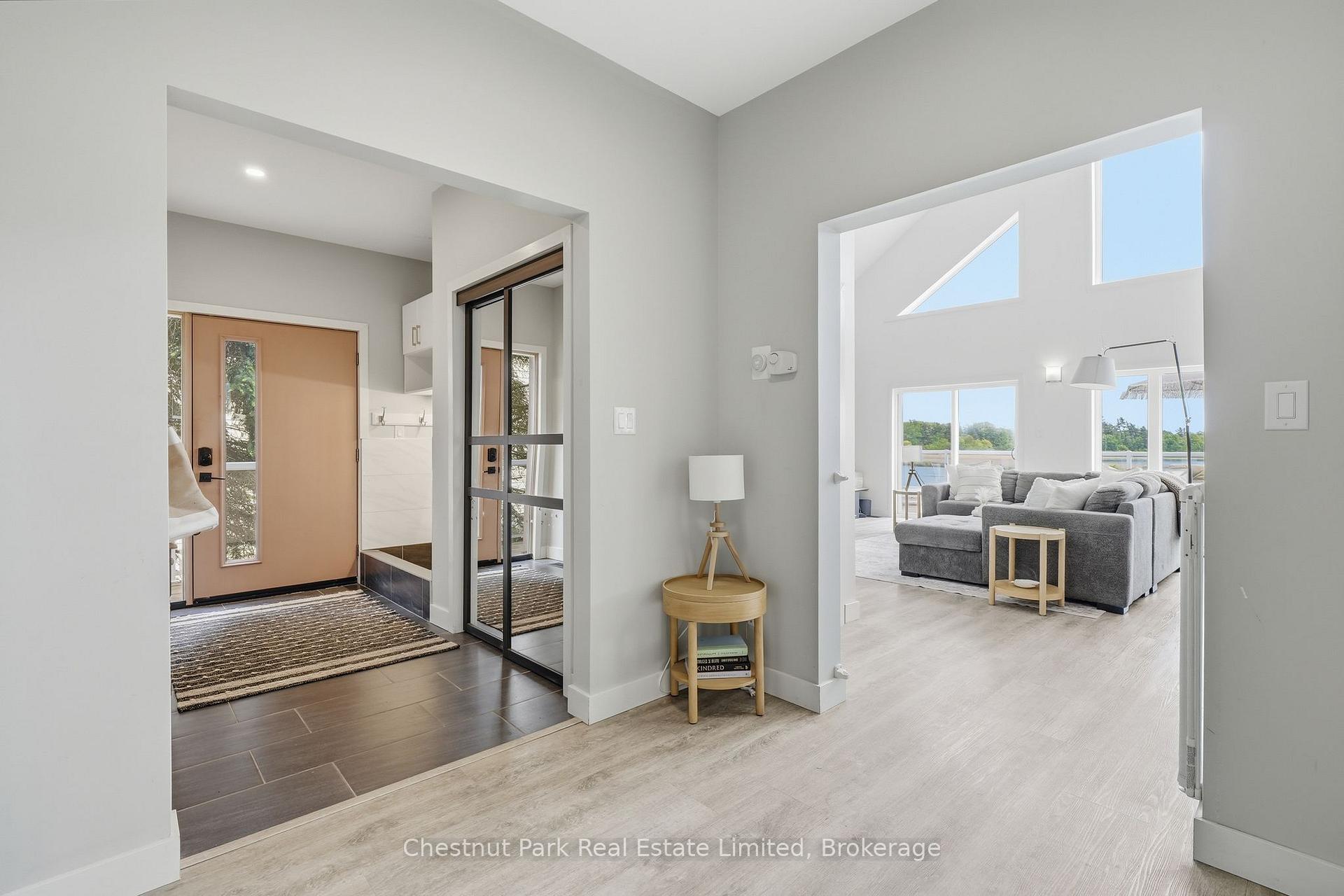 4 Bedroom Single Family Home/House's Image 3