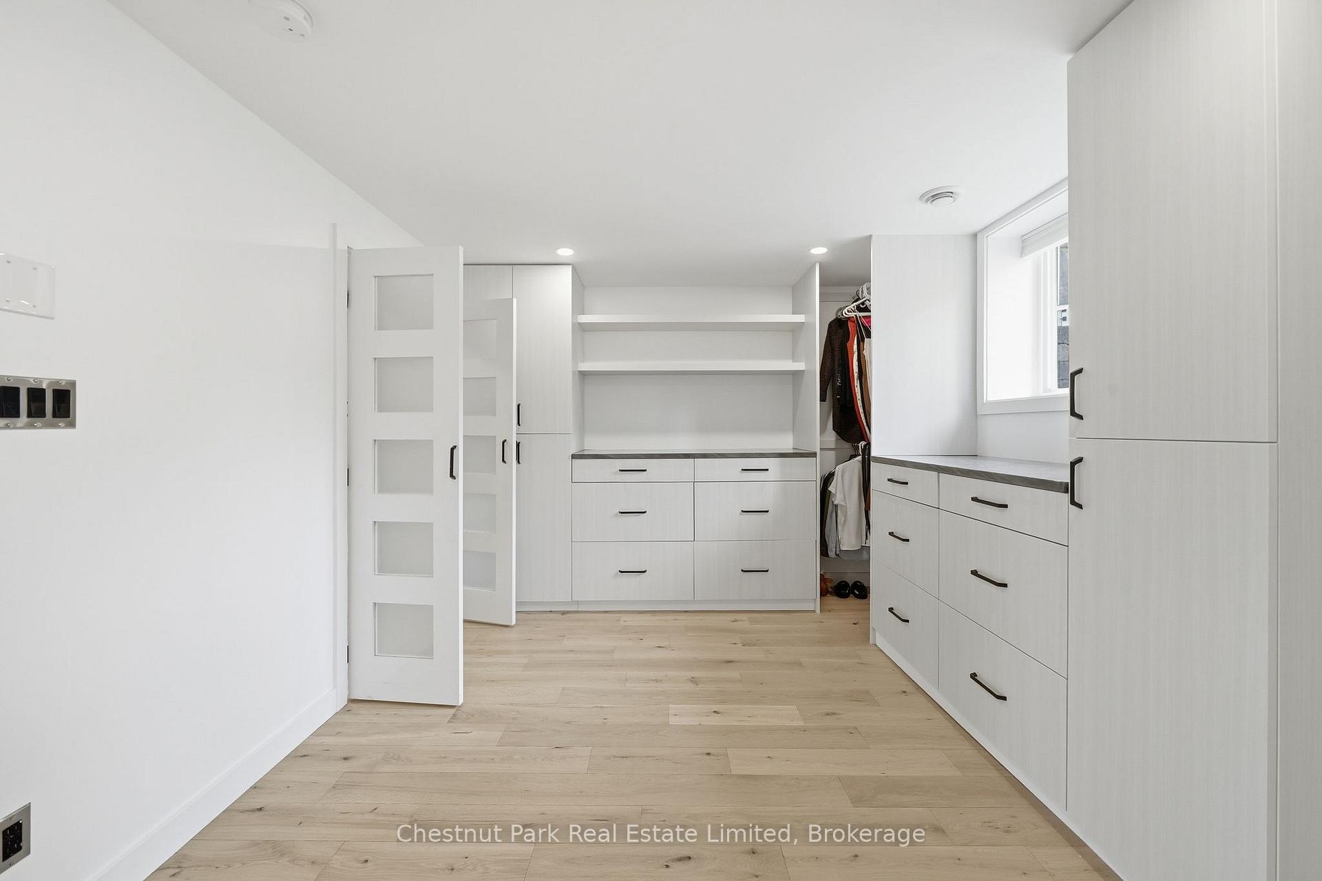 4 Bedroom Single Family Home/House's Image 26
