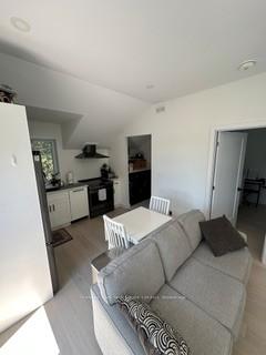 4 Bedroom Single Family Home/House's Image 40