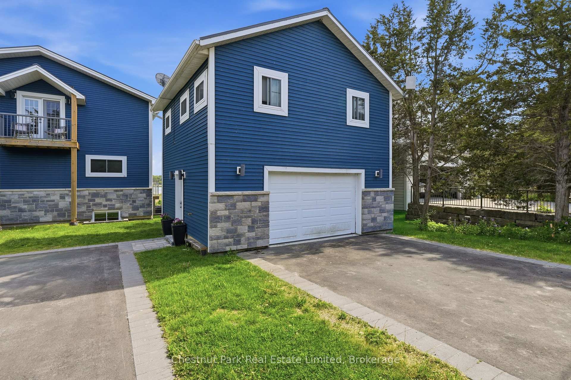 4 Bedroom Single Family Home/House's Image 38