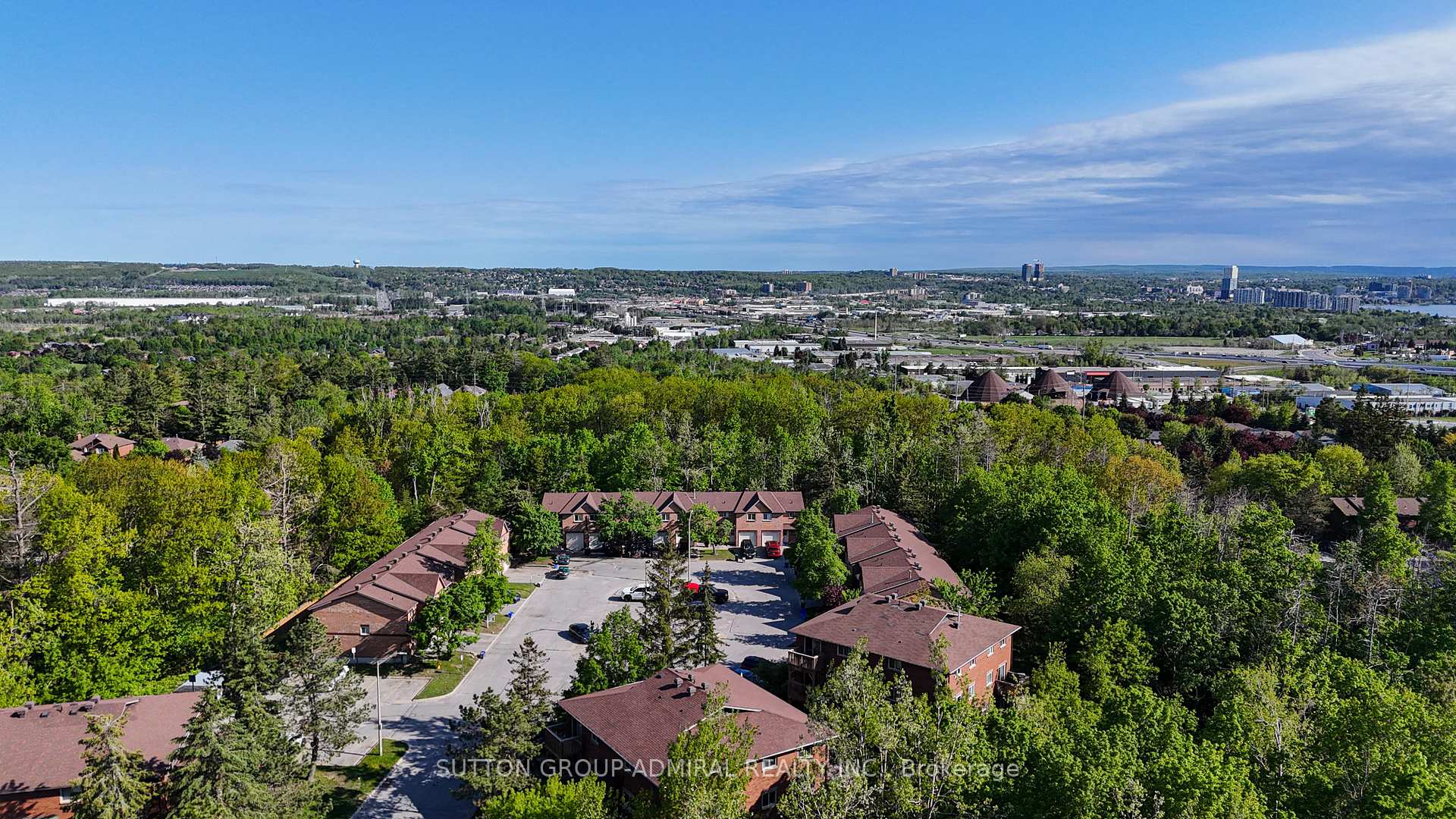 59 - 16 Evergreen Court Barrie Ontario Canada Sale residential Claudia Kovalev Sutton Group-Admiral Realty Inc., Brokerage *