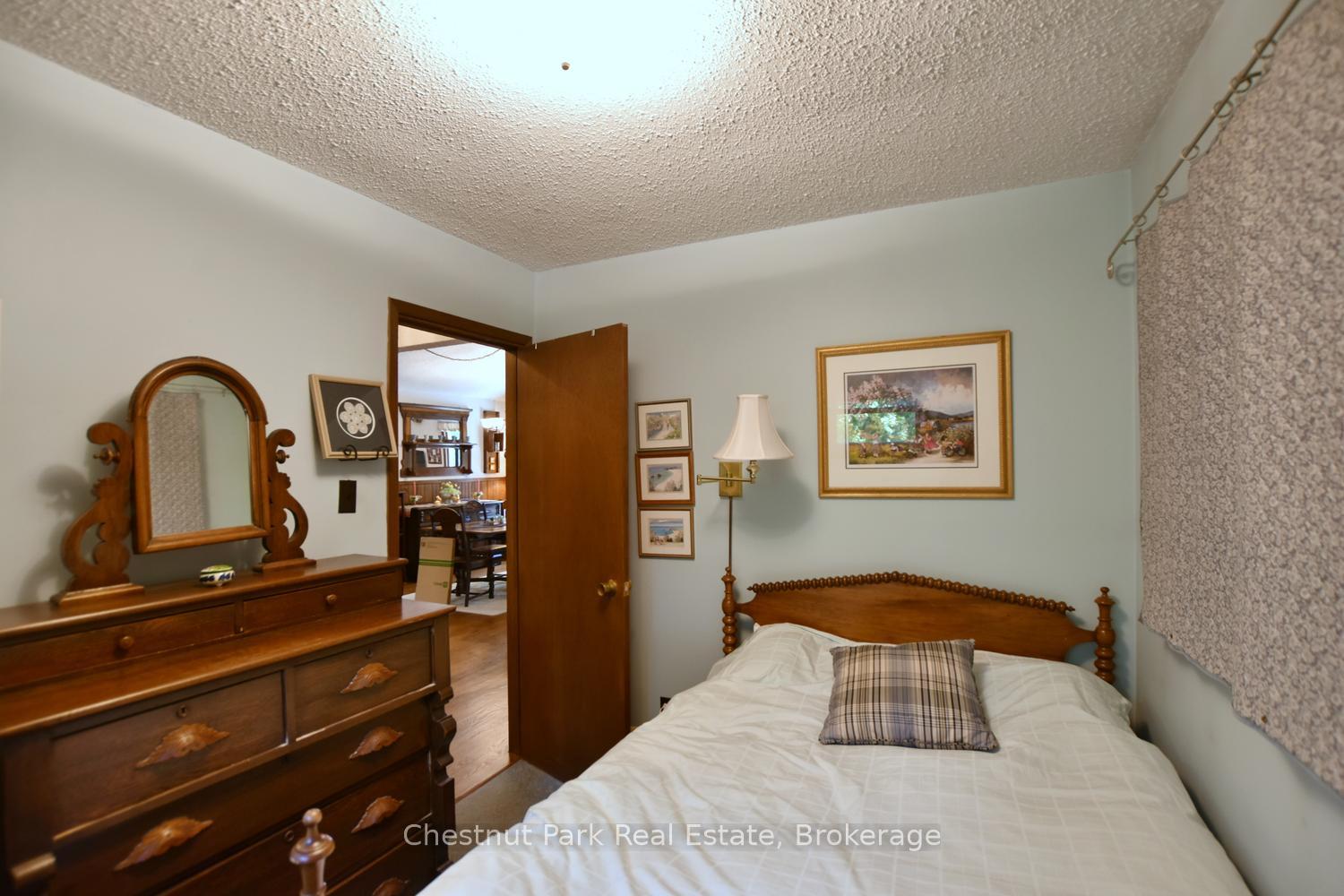 4 Bedroom Single Family Home/House's Image 44