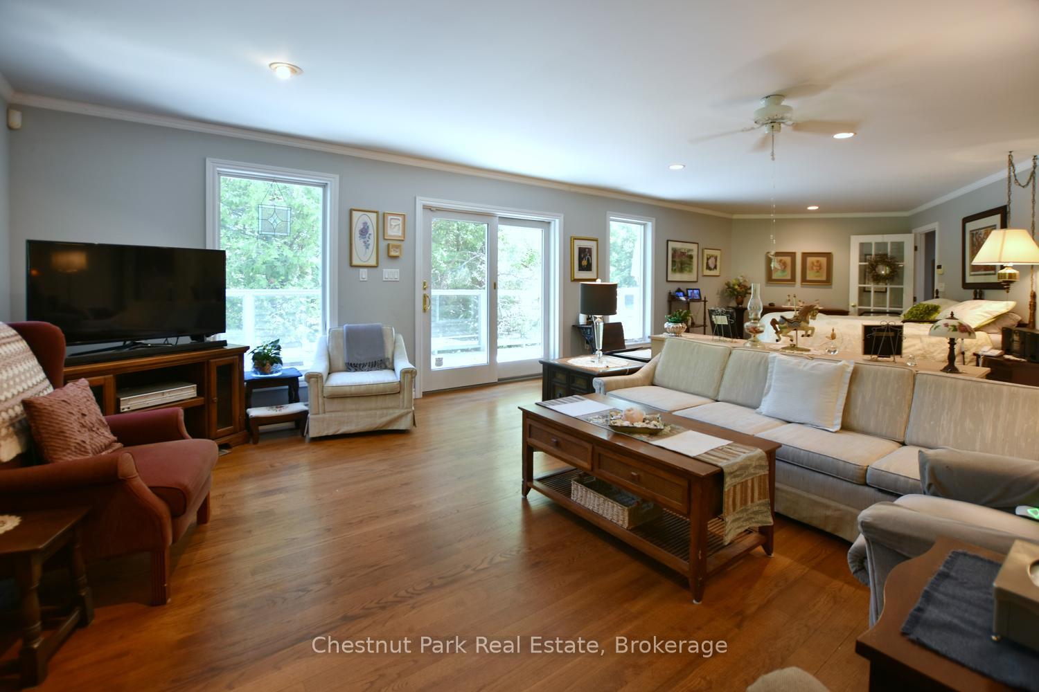 4 Bedroom Single Family Home/House's Image 37