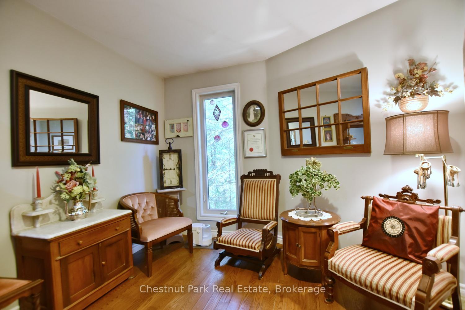 4 Bedroom Single Family Home/House's Image 25