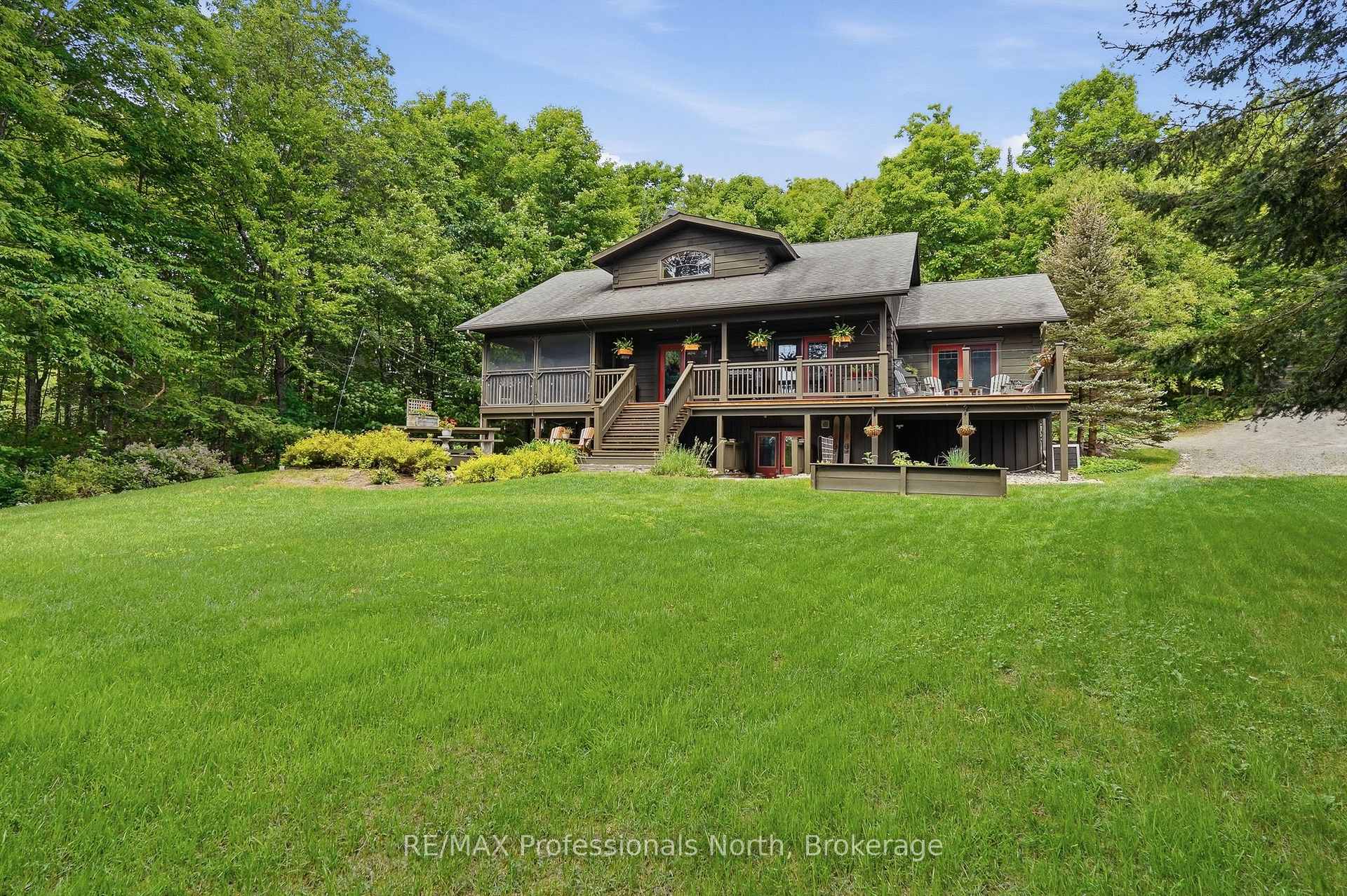 200 Riverside Drive Kearney Ontario Canada Sale residential Nancy Vandeburgt REALTY EXECUTIVES PLUS LTD