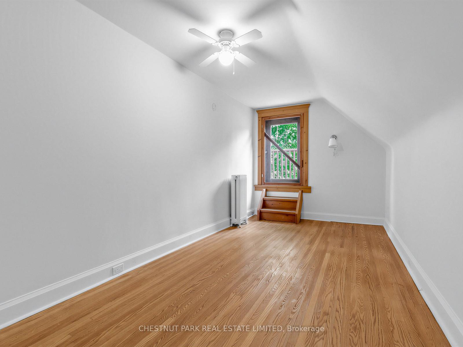 6 Bedroom Single Family Home/House's Image 28