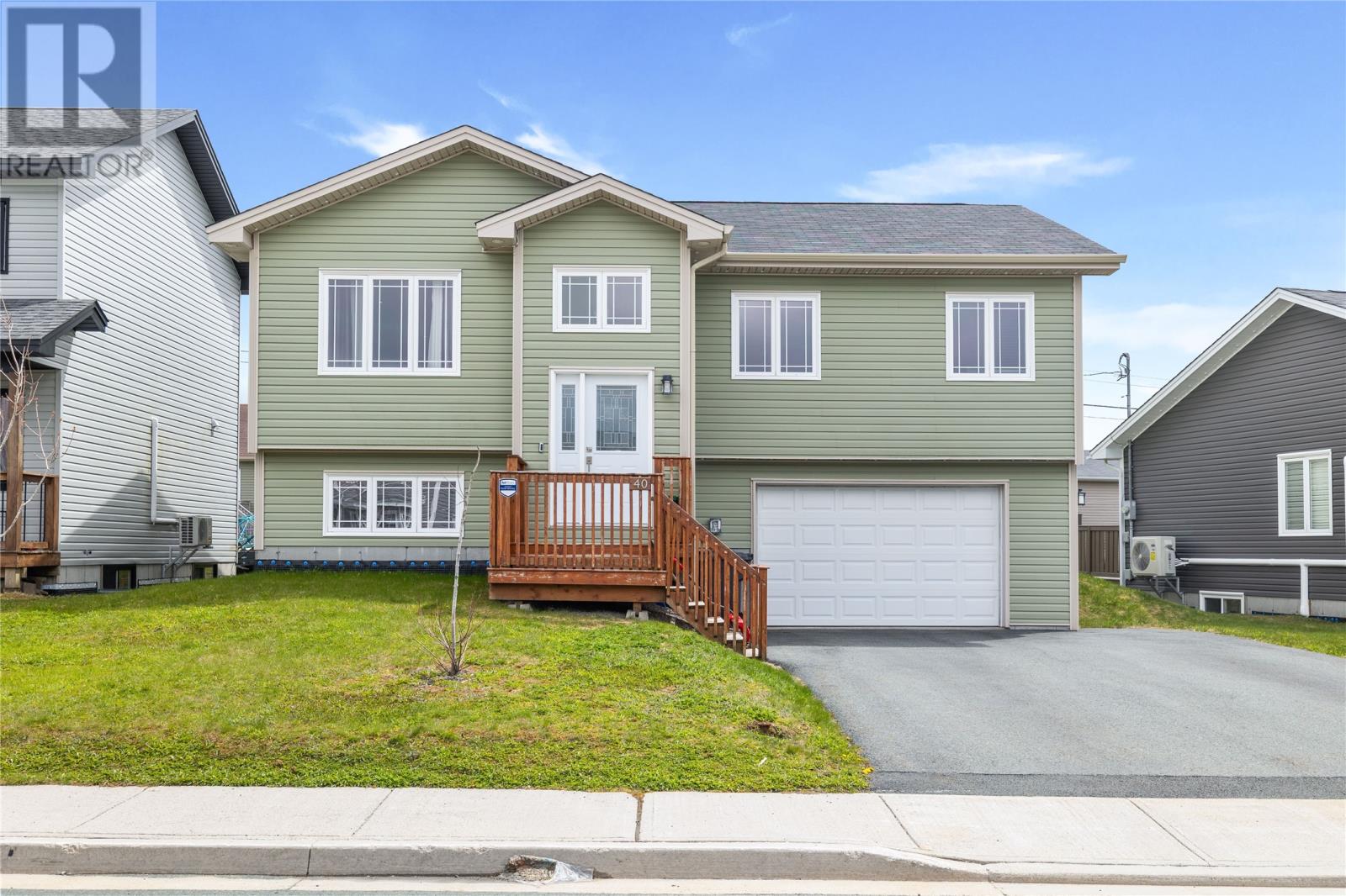40 Finlaystone Drive Mt. Pearl Newfoundland And Labrador Canada Sale residential Gennie Rose BlueKey Realty Inc.