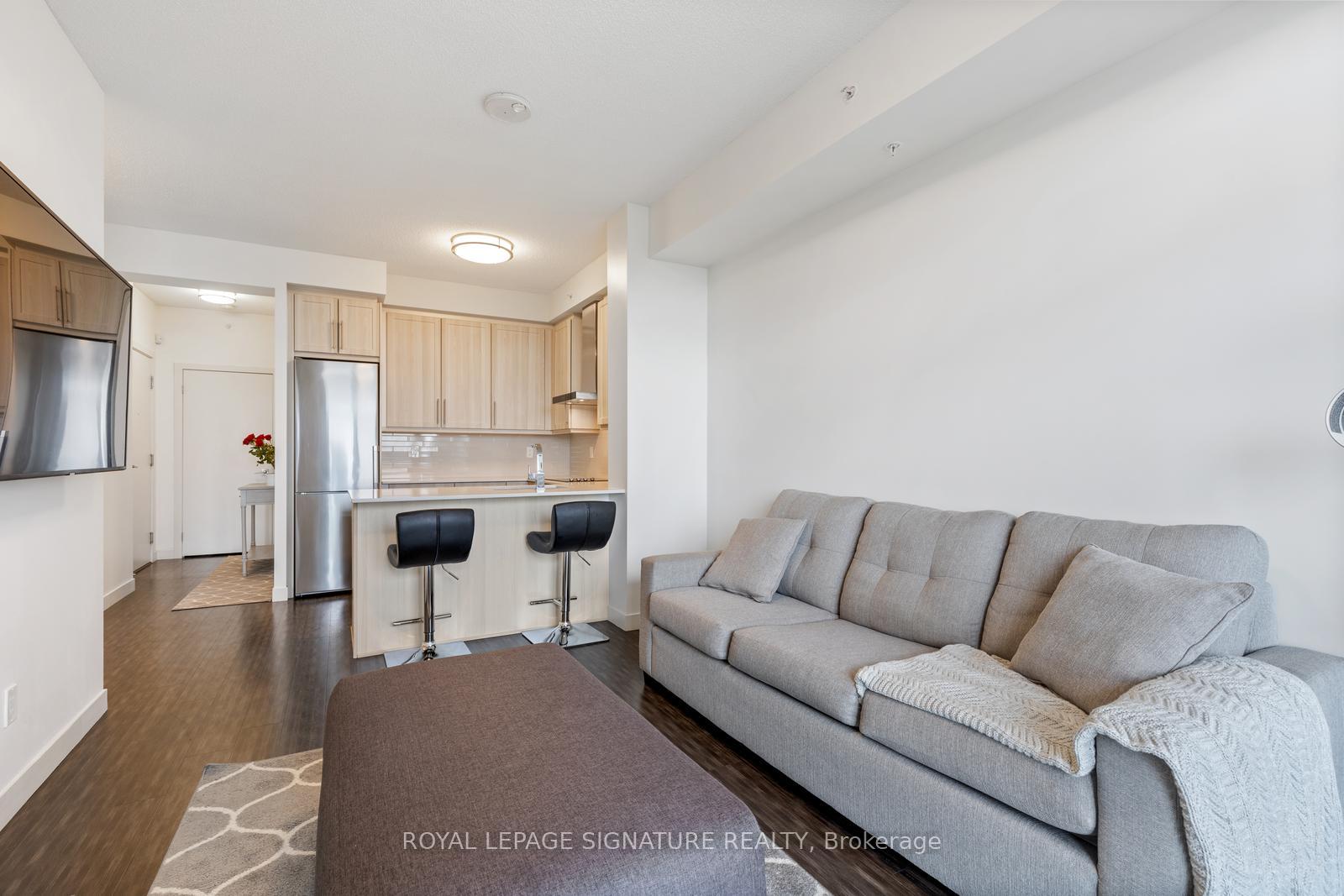 1606 - 2093 Fairview Street Burlington Ontario Canada Rent residential John Armanious Royal LePage Signature Realty, Brokerage *