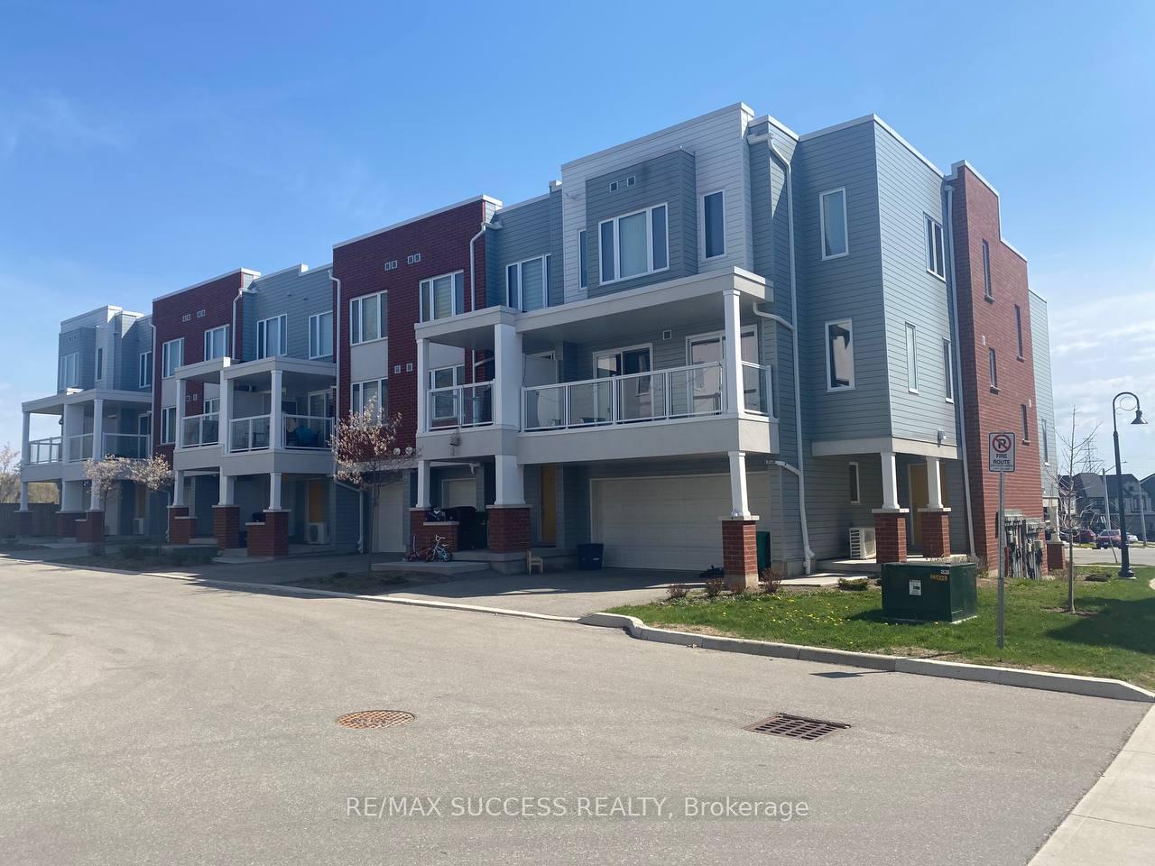 80 Progress Crescent Kitchener Ontario Canada Rent residential Sunil Angrish RE/MAX Success Realty, Brokerage*