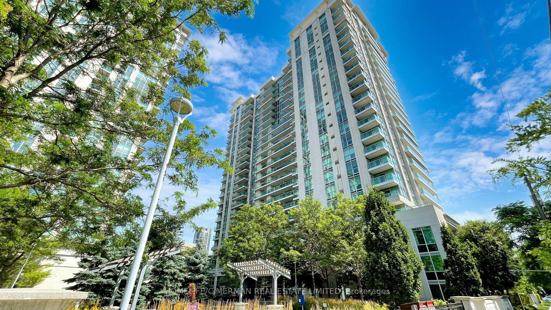 2301 - 17 Anndale Drive Toronto Ontario Canada Sale residential   HomeLife/Cimerman Real Estate Ltd., Brokerage*