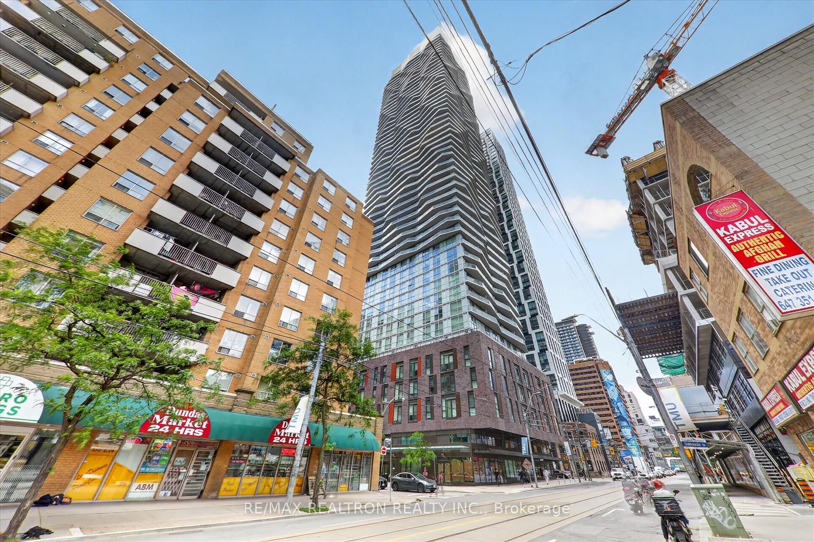 3312 - 100 Dalhousie Street Toronto Ontario Canada Sale residential Siva Sivanesan RE/MAX Realtron Realty Inc., Brokerage *