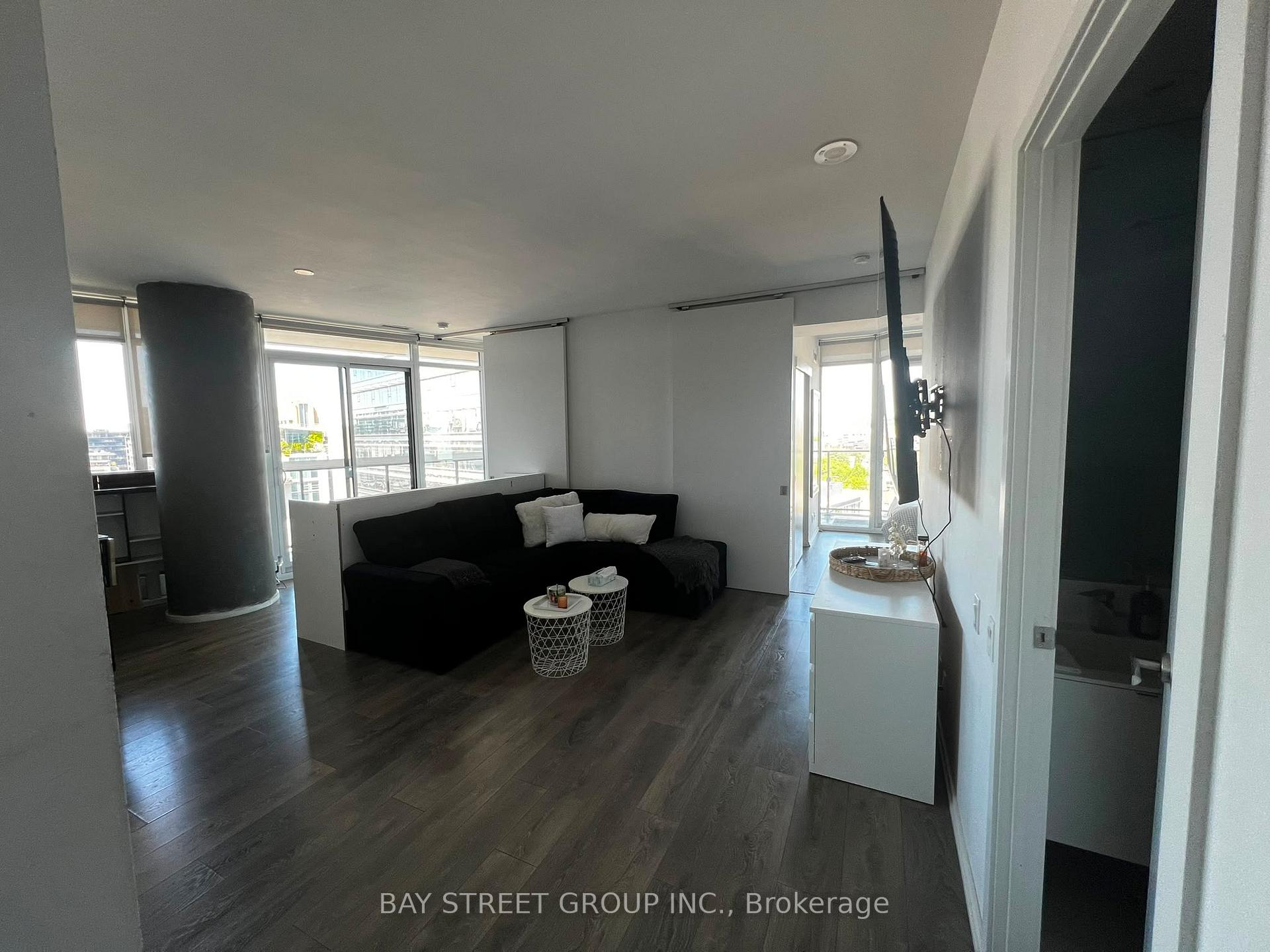 1202 - 125 Peter Street Toronto Ontario Canada Rent residential Hariharan Nadarajah RE/MAX Ace Realty Inc., Brokerage*