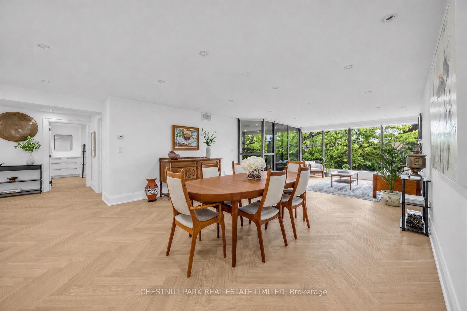 3 Bedroom Apartment/Flat's Image 11