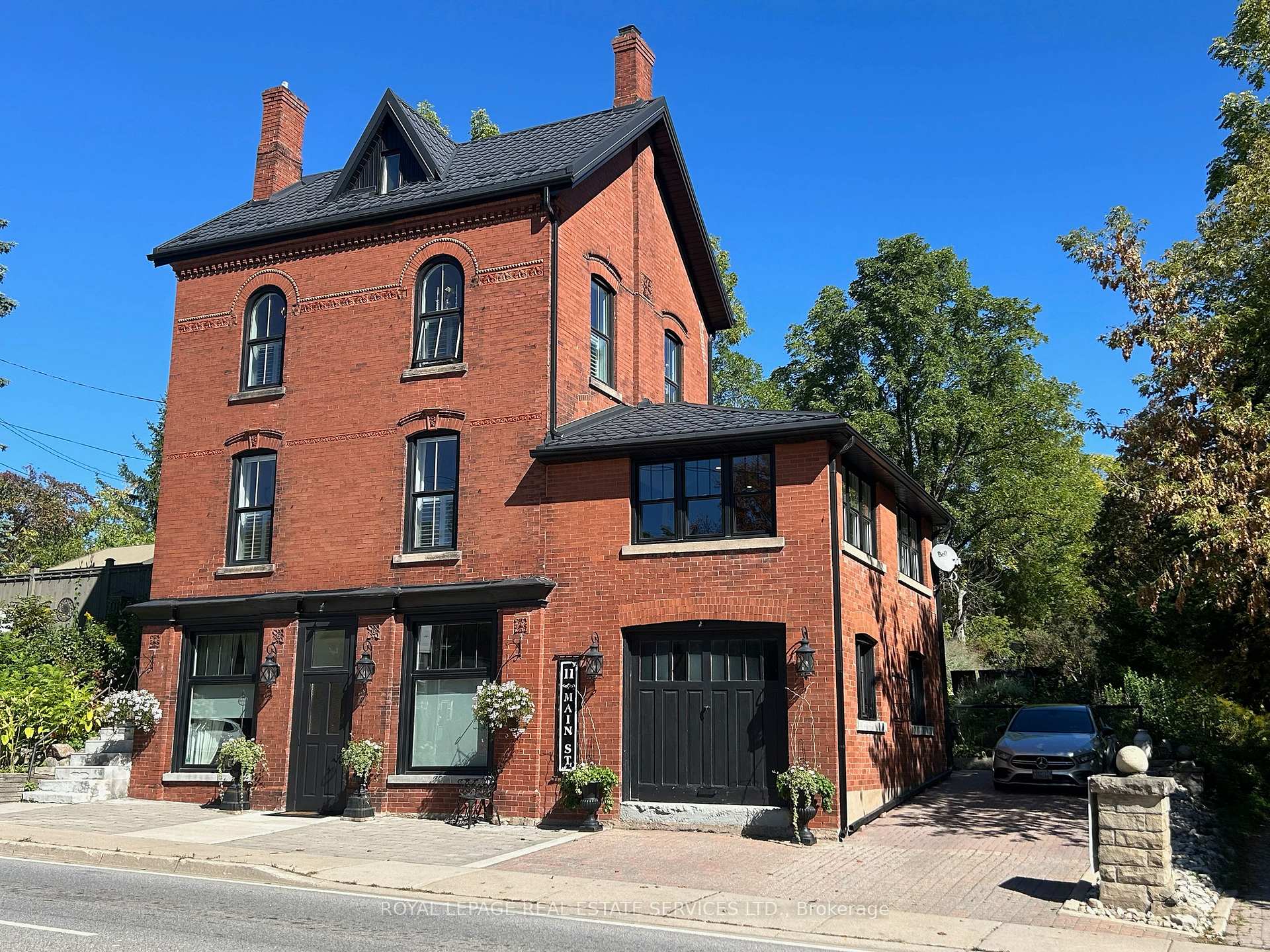 11 Main Street S Milton Ontario Canada Sale commercial Iwona Ward Royal LePage Real Estate Services Ltd., Brokerage*