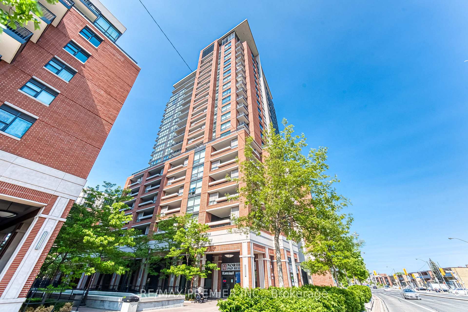 2013 - 800 Lawrence Avenue W Toronto Ontario Canada Rent residential   The Irene Settino Team 
