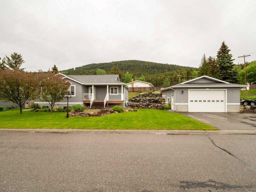 11602 19 AV Blairmore Alberta Canada Sale residential Stewart Chyz The Real Estate Company