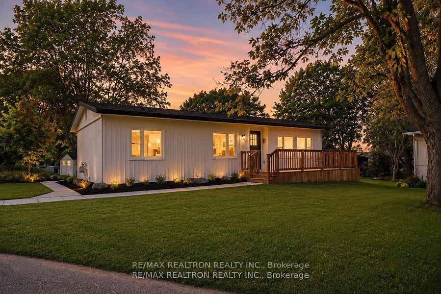 41 Trefoil Drive N Innisfil Ontario Canada Sale residential Siva Sivanesan RE/MAX Realtron Realty Inc., Brokerage *