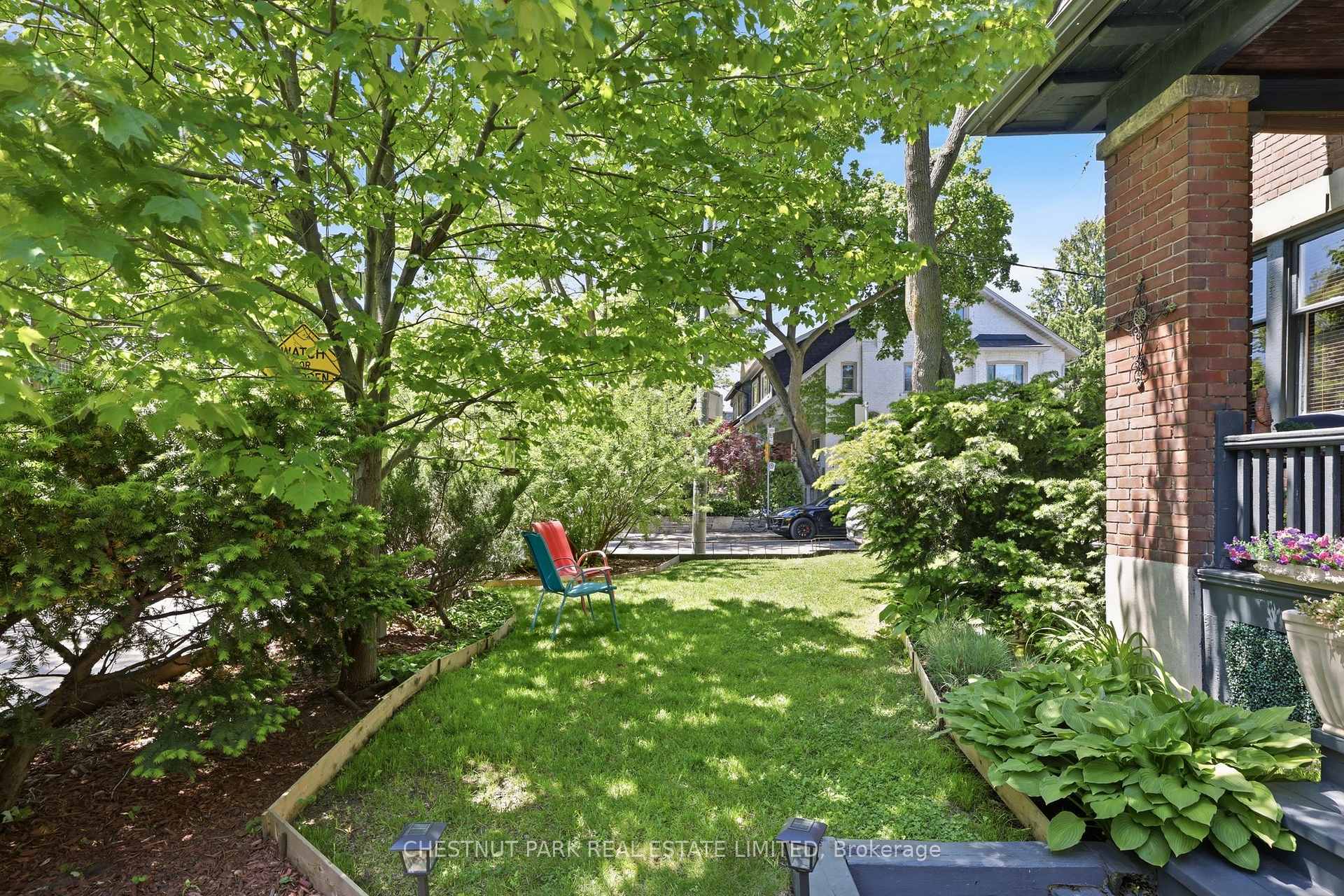 7 Bedroom Single Family Home/House's Image 34